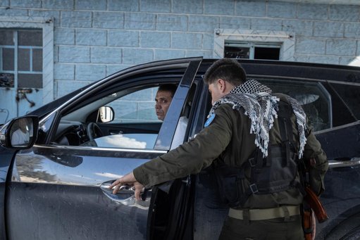 La chute du régime d'Assad ouvre une ère d'incertitudes et de luttes d'influence en Syrie