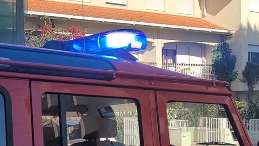 Homem de 40 anos morre atropelado na Trafaria e condutor coloca-se em fuga