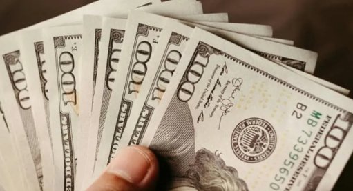 El Dólar en Colombia Cierra a la Baja y se Aleja de los $3.900 Pesos