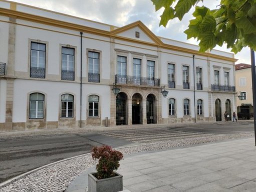 Municípios optam por manter taxas de IMI para 2026