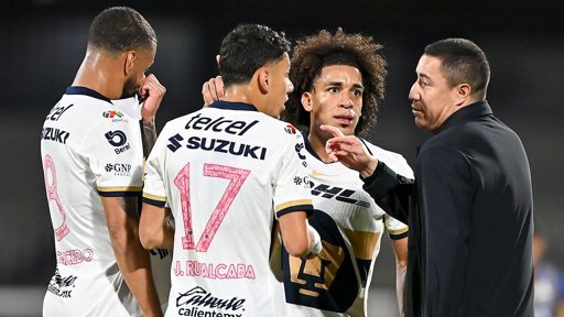 La crisis de Pumas se agudiza con la lesión de José Juan Macías, dejándolos sin delanteros