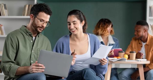 Gobierno e Instituciones Lanzan Programas para Impulsar el Empleo y la Formación