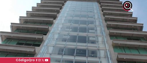 Mujer se quita la vida al lanzarse desde el quinto piso de un hospital en Querétaro