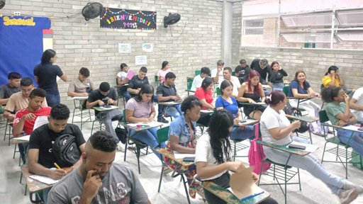 Distrito lanza convocatoria de 'IUB al Barrio' con 1.000 cupos universitarios gratuitos