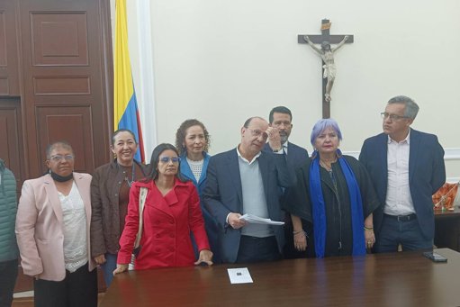 Gobierno radica ambiciosa reforma tributaria para financiar presupuesto de 2026