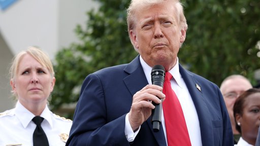 Texas Aprova Mapa Eleitoral Favorável aos Republicanos a Pedido de Trump