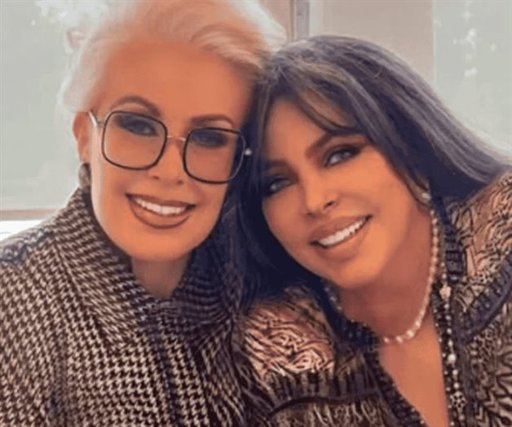 El reencuentro de Laura Zapata y Verónica Castro genera polémica por exceso de filtros