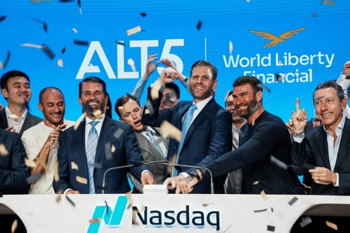 Caída del mercado cripto afecta el patrimonio de la familia Trump en más de 1,000 mdd