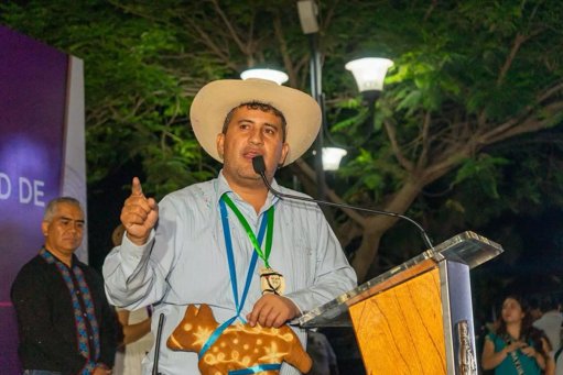 Asesinato del alcalde de Uruapan, Carlos Manzo, desata crisis de seguridad y respuesta federal