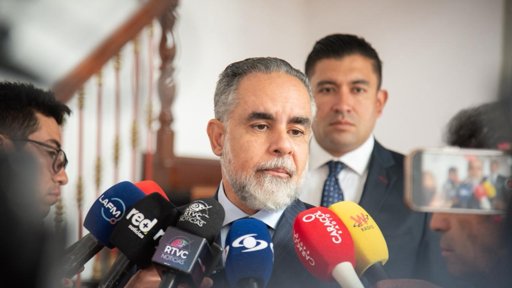 Precandidato Mauricio Lizcano denuncia amenazas contra su padre y critica la respuesta del Gobierno