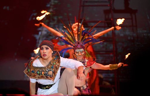 El Altar Monumental de Santa Anita: Un Testimonio de Colaboración Comunitaria en Saltillo