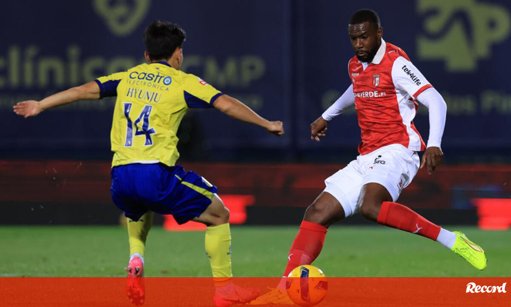 Lesão muscular de Niakaté coloca em risco a sua participação no CAN