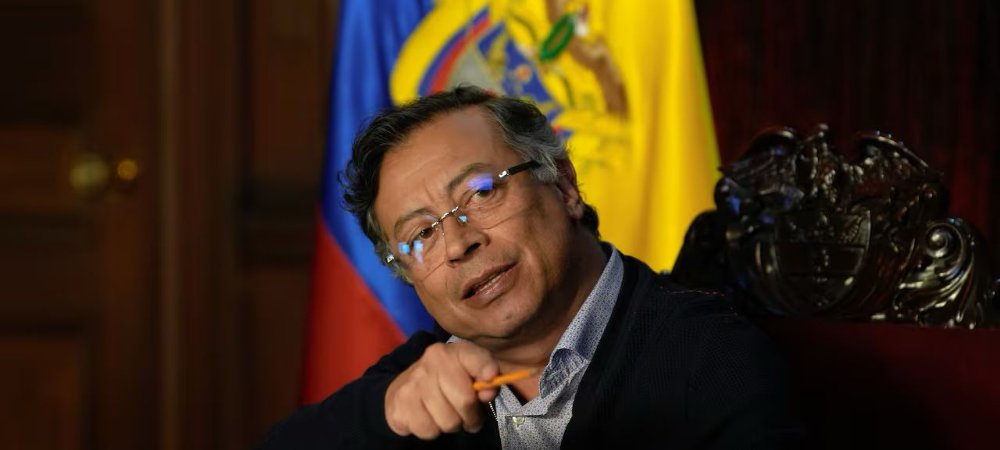 Presidente Petro alude a la reelección y genera controversia política