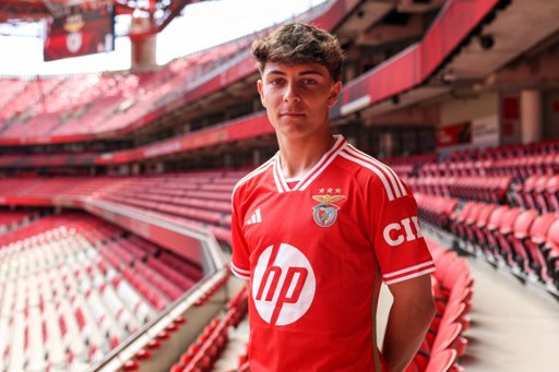 Equipa de jovens do Benfica goleia Qarabag na Youth League antes do confronto principal