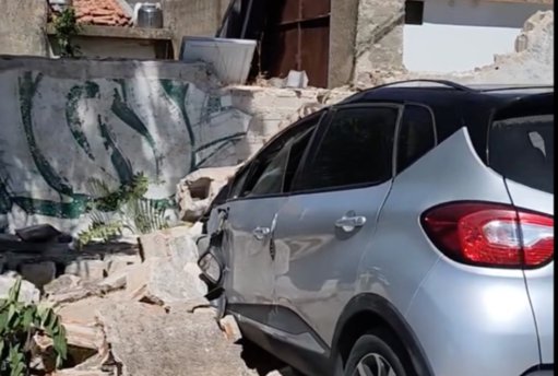 Queda de muro em Évora danifica oito viaturas estacionadas