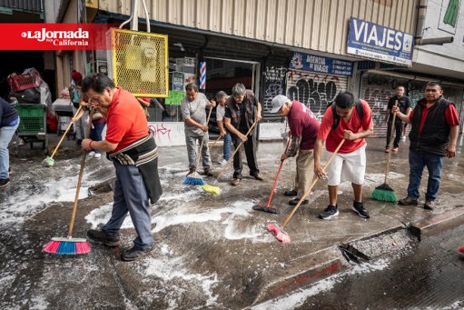 Ayuntamiento y comerciantes unen fuerzas en jornadas de limpieza en Tijuana