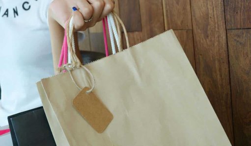 Forever 21 se declara en bancarrota por segunda vez y liquida inventario con grandes descuentos