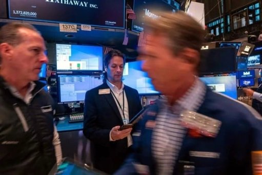 Wall Street Cierra al Alza Impulsado por Datos de Inflación y Sector Tecnológico