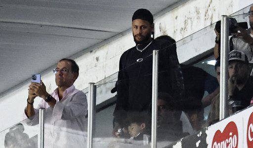 Neymar, entre una lesión muscular y rumores de un futuro en la MLS