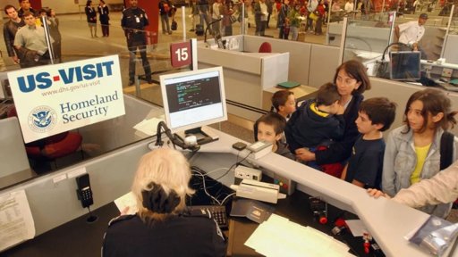 EE.UU. implementará recolección de datos biométricos a todos los extranjeros