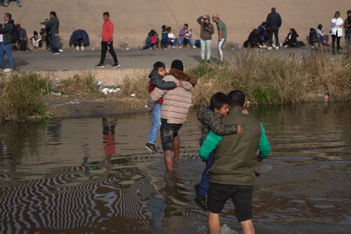 Endurecimiento de políticas migratorias frena llegadas a EEUU y Europa