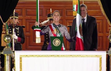 Claudia Sheinbaum encabeza un histórico y feminista primer Grito de Independencia