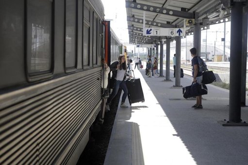 Passe Ferroviário Verde gera 13 milhões de euros de receita para a CP no primeiro ano