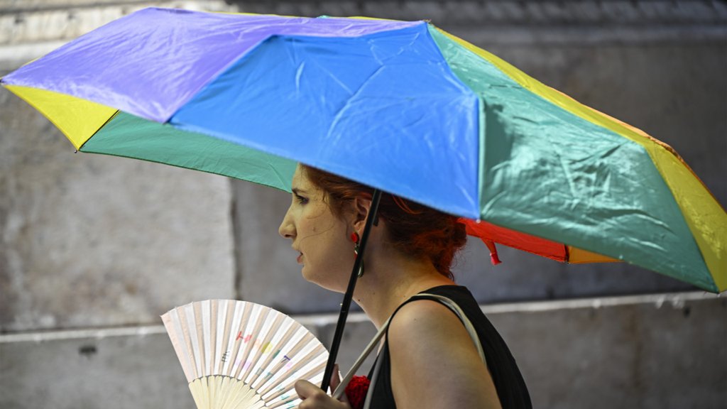 Onda de Calor Extremo com Avisos Laranja em Vários Distritos