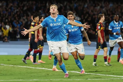 Nápoles Vence Génova e Assume Liderança Provisória da Serie A Após Jogo da Champions com o Sporting