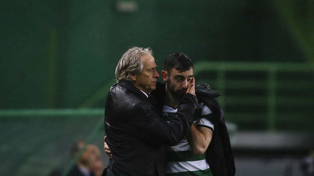 Al Nassr sonha juntar Bruno Fernandes a Ronaldo e Félix