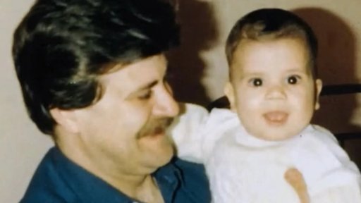 FF Presta Homenagem Emotiva ao Pai Falecido