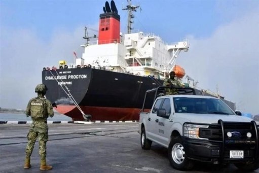 Escándalo de 'Huachicol Fiscal' Implica a la Marina y Activa Cooperación con EE.
UU.