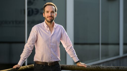 Setor Têxtil Português Atingido por Tarifas dos EUA e Concorrência Chinesa