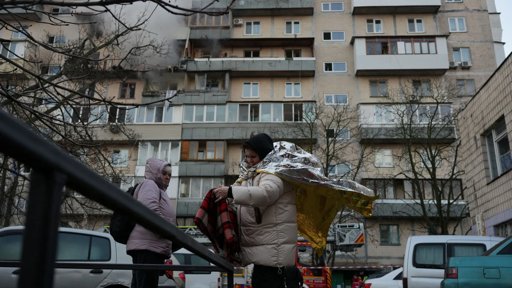 Intensificação dos Ataques Aéreos Russos Causa Dezenas de Vítimas Civis