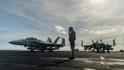 NATO Realiza Exercício Nuclear 'Steadfast Noon' em Contexto de Tensão