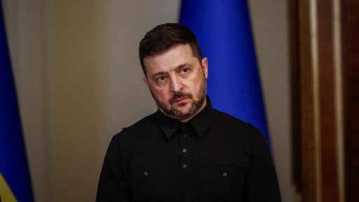 Préparatifs d'un sommet Trump-Poutine à Budapest et participation incertaine de Zelensky