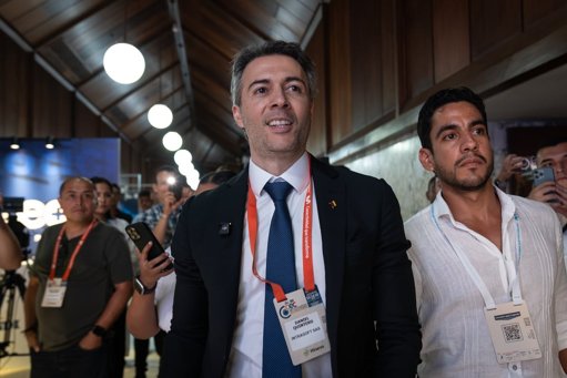 Aspiraciones presidenciales de Daniel Quintero se ven amenazadas por líos jurídicos