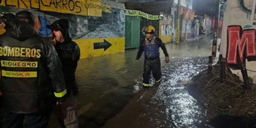 Fuertes inundaciones en Rionegro dejan a decenas de familias damnificadas y activan plan de reubicación