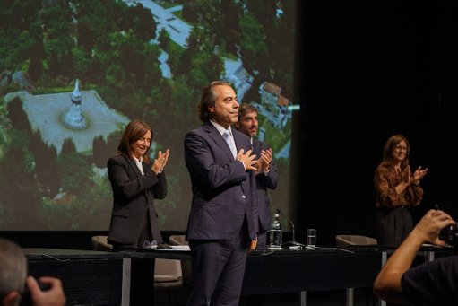 Fim de ciclo: Ricardo Araújo (PSD/CDS) toma posse em Guimarães após 36 anos de governação socialista