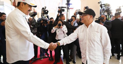 Petro ordena militarizar la frontera en el Catatumbo y pide a Venezuela hacer lo mismo