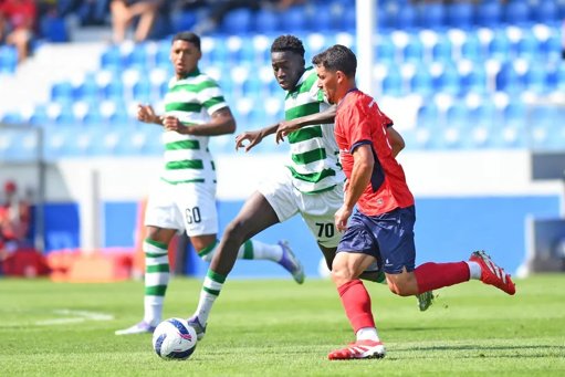 Oliveirense impõe primeira derrota ao Sporting B e conquista primeira vitória na Liga II