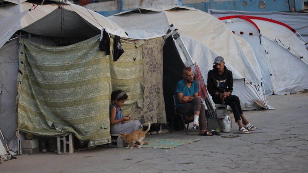 Irão condena plano para Gaza e é acusado de interferência no Líbano