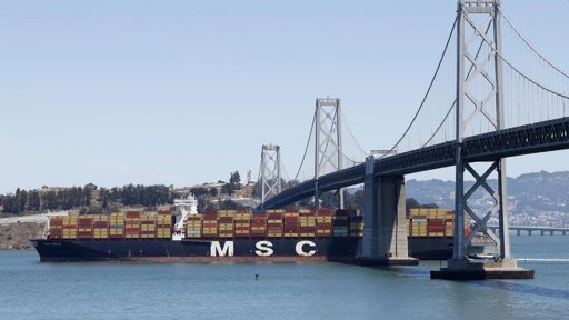 UE e EUA equilibram tensões comerciais com cooperação na Ucrânia