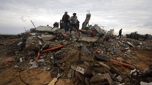 Frágil Tregua en Gaza: Acusaciones Cruzadas y Nuevos Ataques Ponen en Riesgo el Alto al Fuego