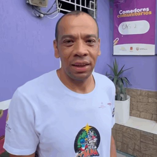 De mesero a emprendedor: Víctor Pérez transforma la imagen de Siloé con su café-mirador