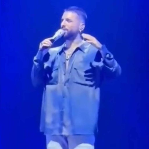 Maluma elogia a El Salvador y desata polémica en Colombia