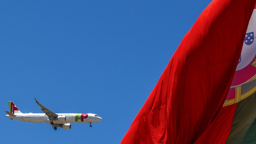 Governo avança com privatização da TAP e esquerda força debate parlamentar