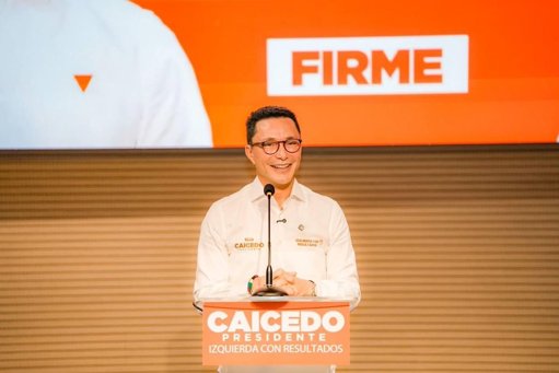 Carlos Caicedo Inicia su Carrera Presidencial por Firmas
