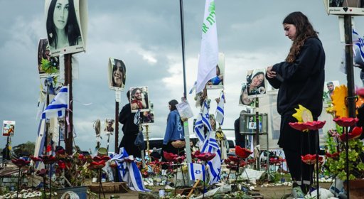 Continúa la ofensiva en Gaza con un alto costo humanitario y denuncias de hambruna