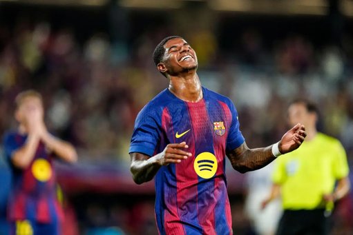 Le PSG envisagerait un échange spectaculaire entre Bradley Barcola et Marcus Rashford